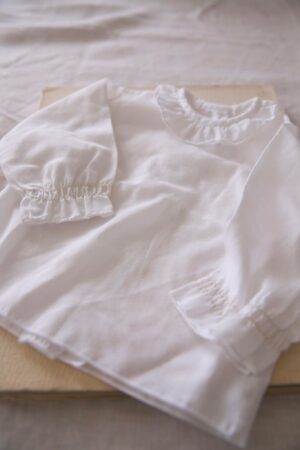 Vintage childrens blouse with lace collar
