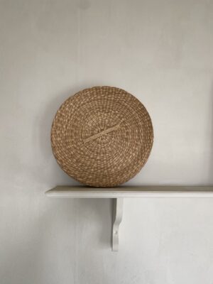 Round straw box