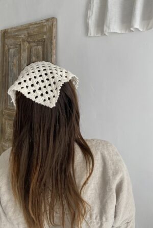 The Uncinetta head scarf - Image 2