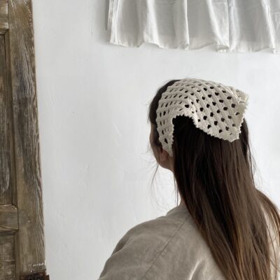 The Uncinetta head scarf