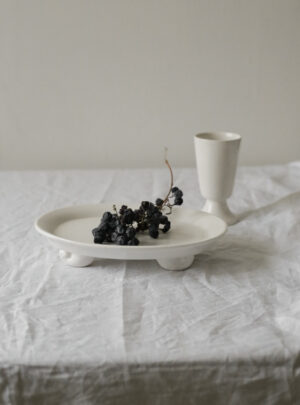 White ceramic serving plate - Image 3