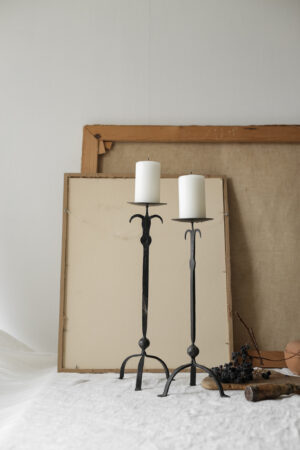 Cast Iron Tripod Candleholder (shorter) - Image 2