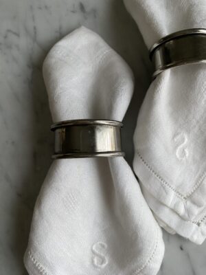 Vintage silver napkin rings - Image 3