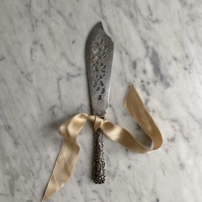 Vintage decorative serving knife