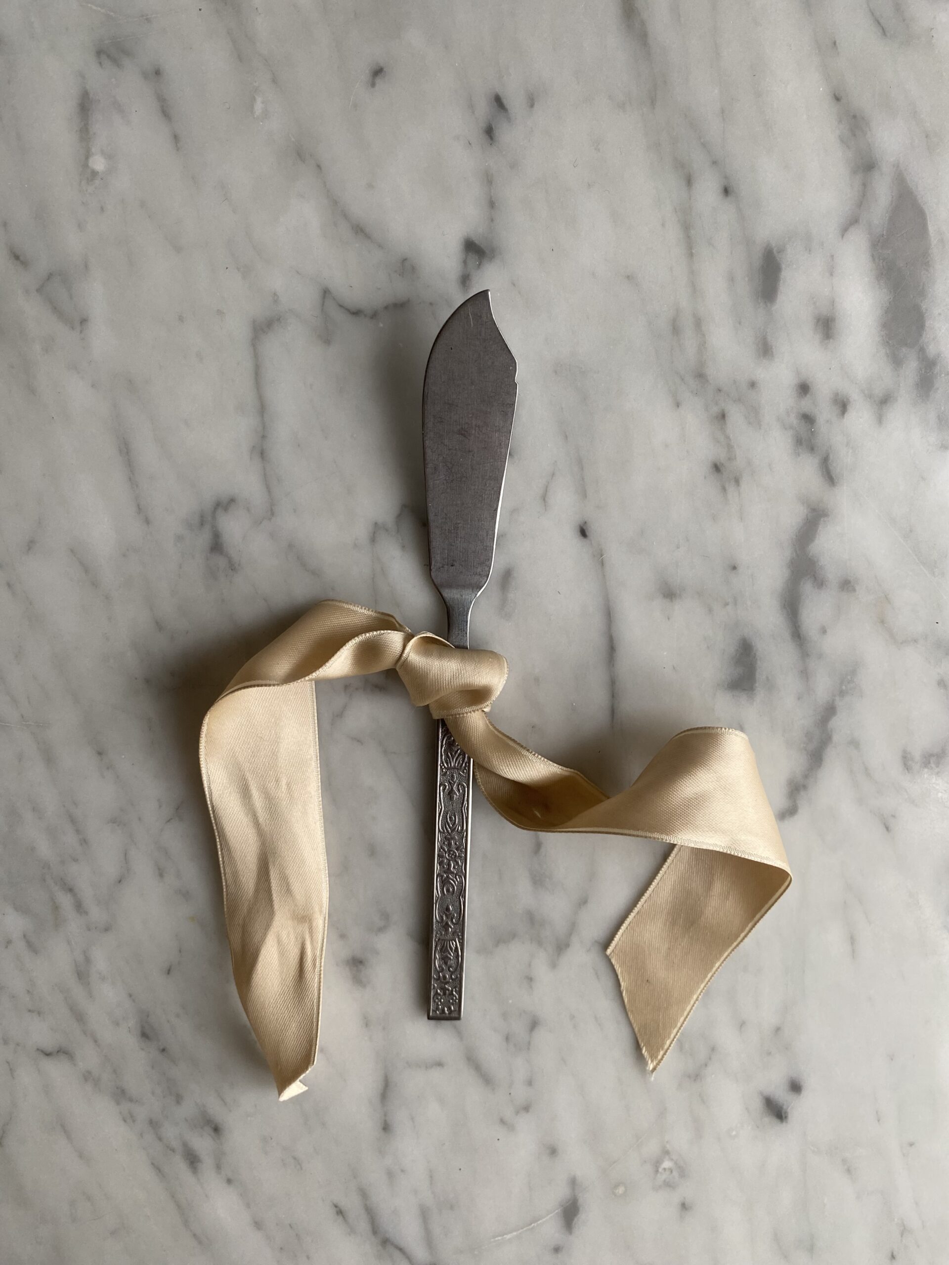 Vintage decorative butter knife