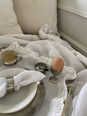 Set of four vintage silver egg cups - Image 6