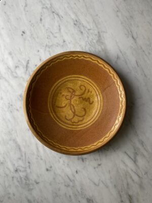 Plate