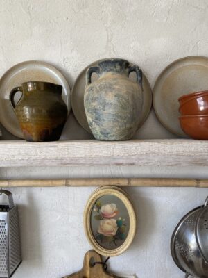 Rustic vintage jug with handles - Image 4
