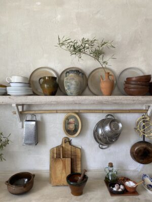 Rustic vintage jug with handles - Image 5