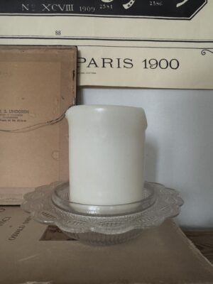 Vintage Art silhouette framed - Image 5