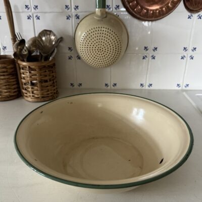 Enamelled bowl Kockum