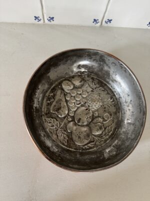 Copper adornement fruit - Image 7
