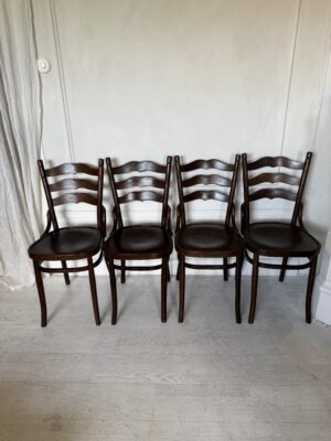 4 classic bentwood café chairs - Image 2