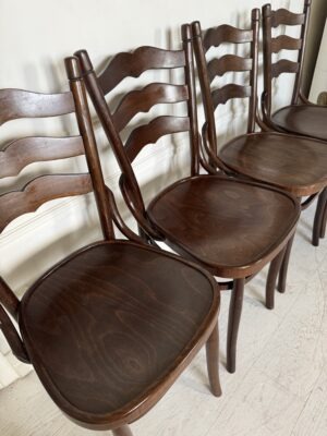 4 classic bentwood café chairs - Image 3