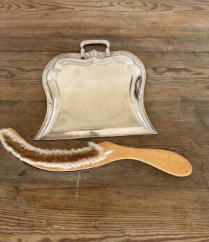 Vintage crumb sweeper silver plated - Image 2