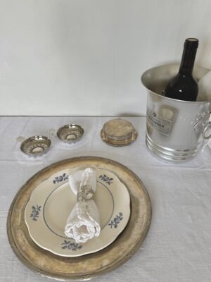 Vintage silver platerd coasters with bottle holder - Image 5
