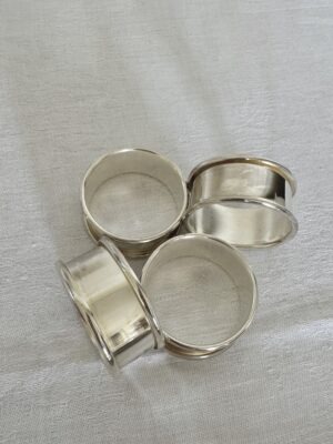 Vintage silver napkin rings - Image 3