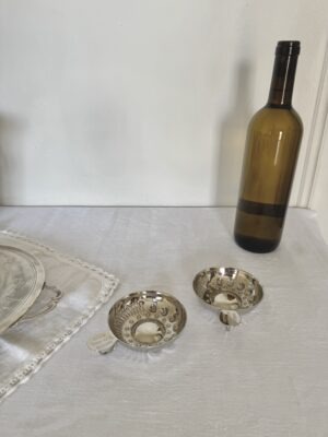 Vintage French Wine Tasting Cups Tastevin Marche aux vins - Image 4