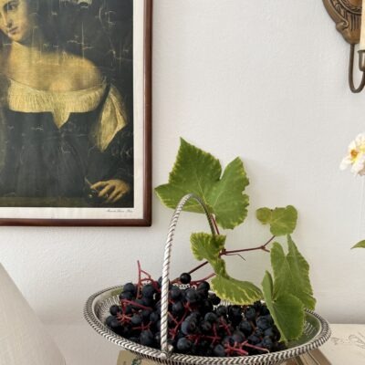 How to Decorate with Antique Furniture in a Modern Home