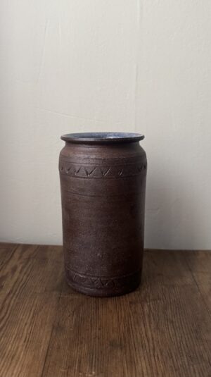 Utensil jar stoneware, glaced Kitchen utensils Pot. Rustic Cottage Kitchen Jar, perfect for storing kitchen utensils. Signed Bengt Harald Wall. Swedish ceramic born in Lund 18 May 1914, working years 1956-1966.